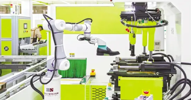 做鞋也能这么潮 康奈实现柔性化制造，生产周期缩短三分之二